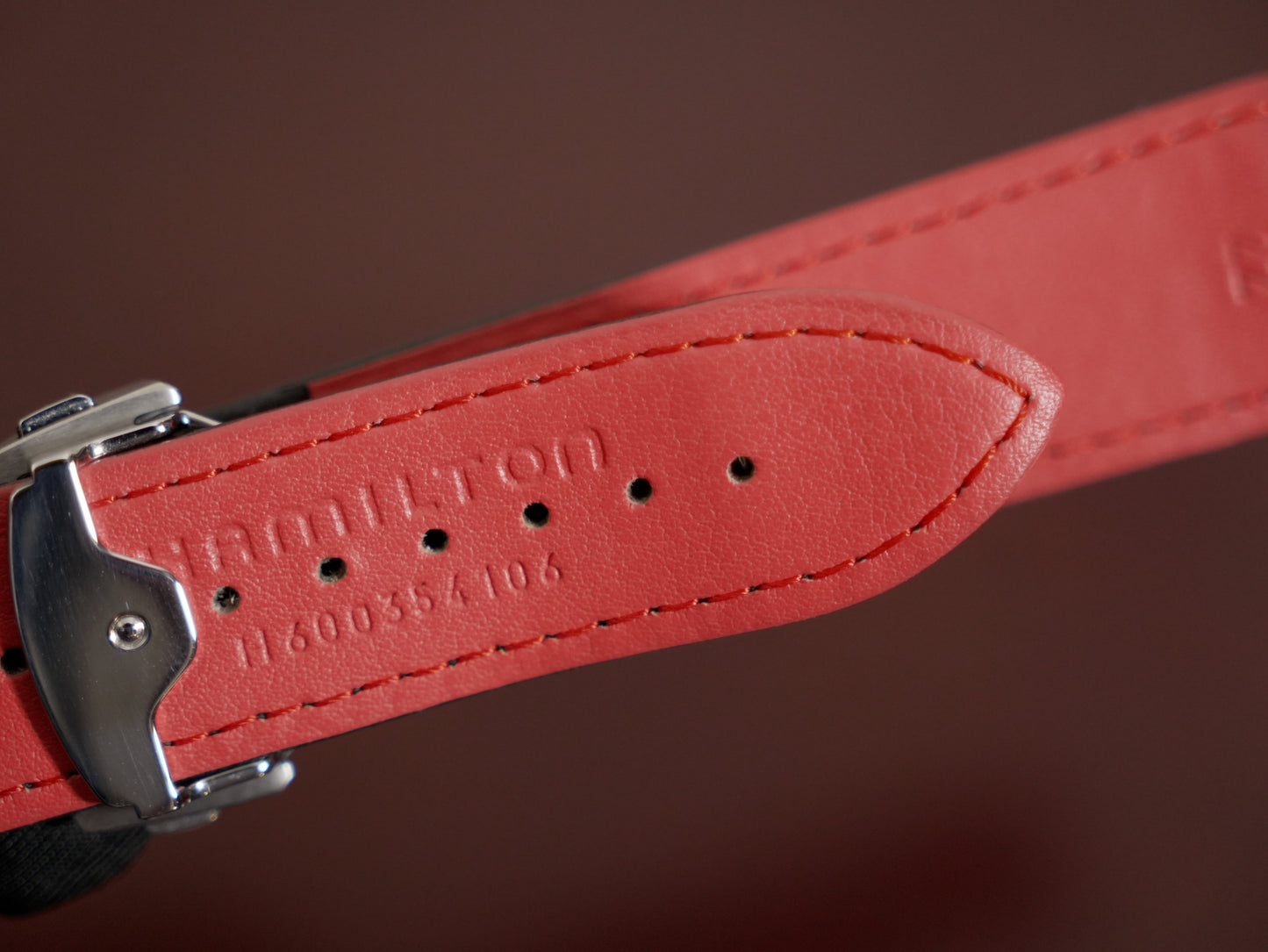 Pre-Owned Hamilton American Classic Black Leather Strap 22mm