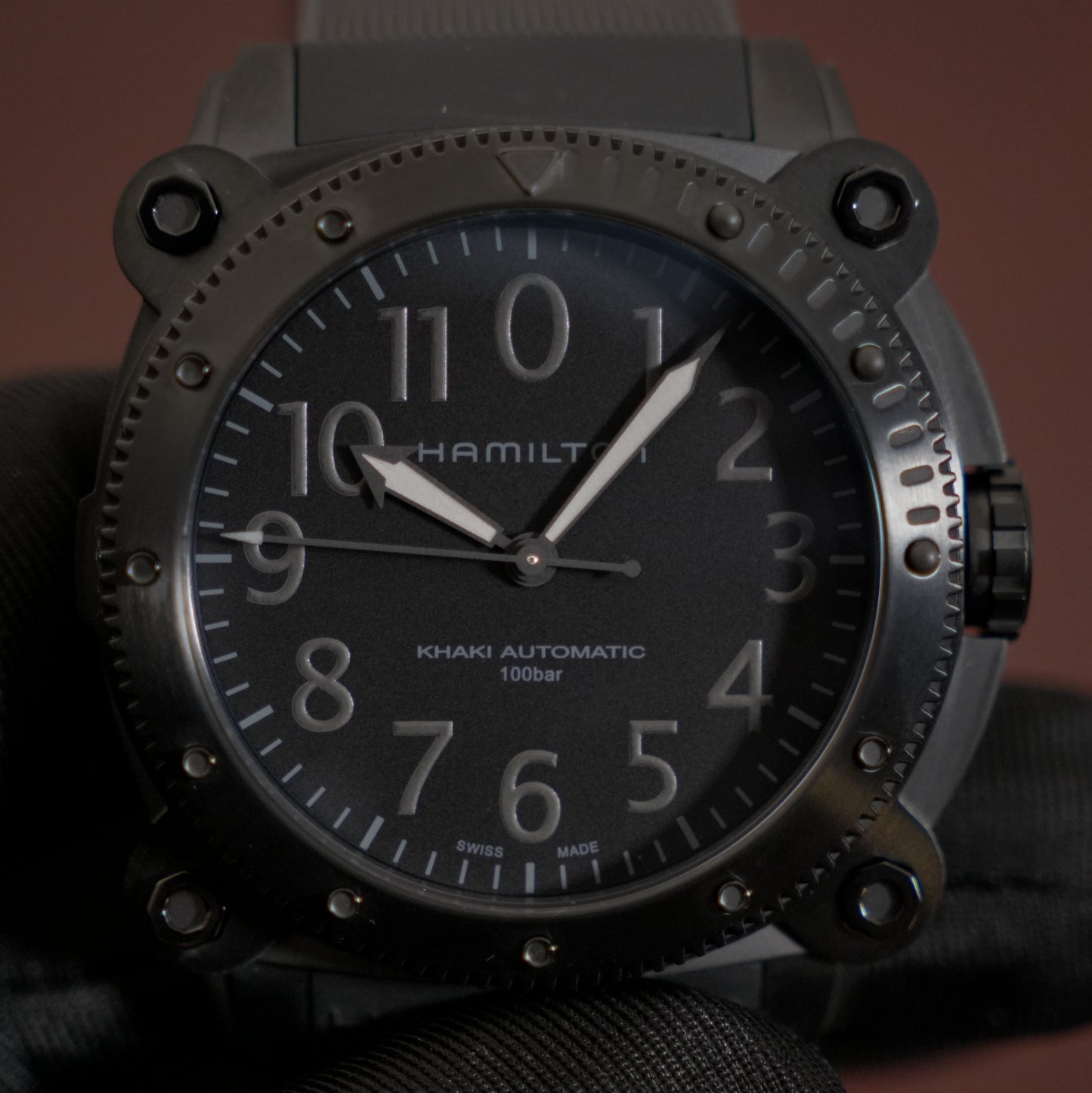Pre-Owned Hamilton Khaki Navy BeLOWZERO Auto Titanium H78505330