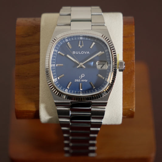 New Bulova Classic Super Seville 262kHz Precisionist SS/Blue